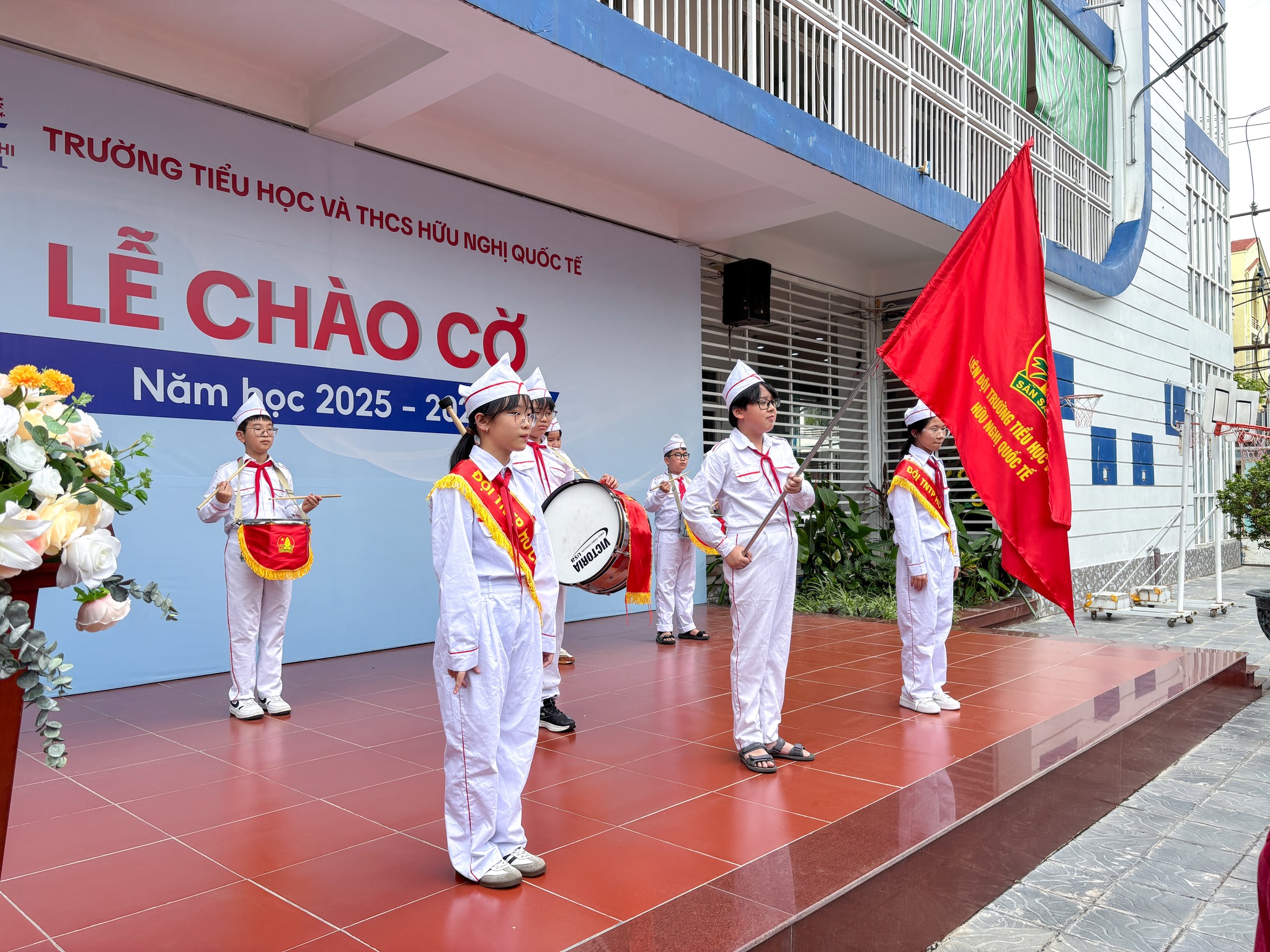 Chào cờ đầu tháng 5/2026: Đổi mới sáng tạo và bứt phá cùng kỹ năng số