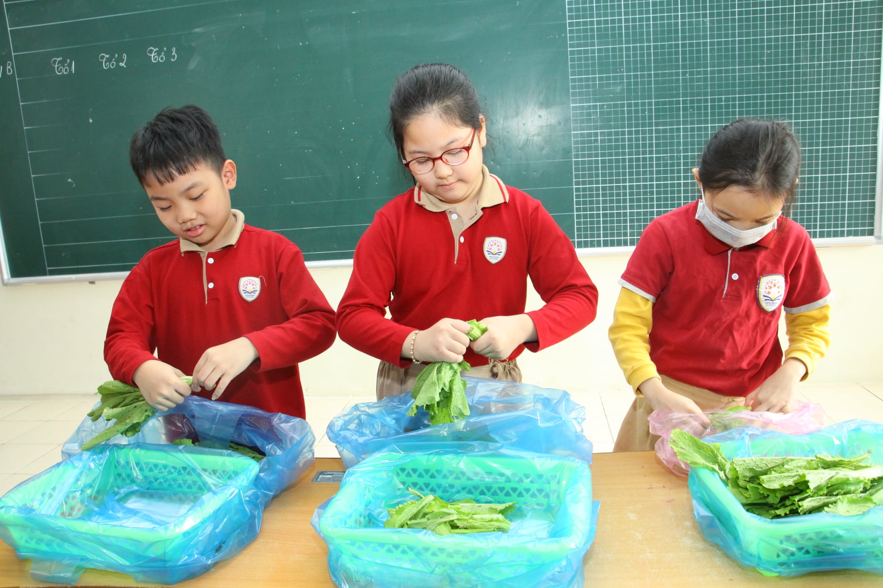 HNSers hào hứng với các hoạt động trong hội thi giáo viên giỏi cấp trường